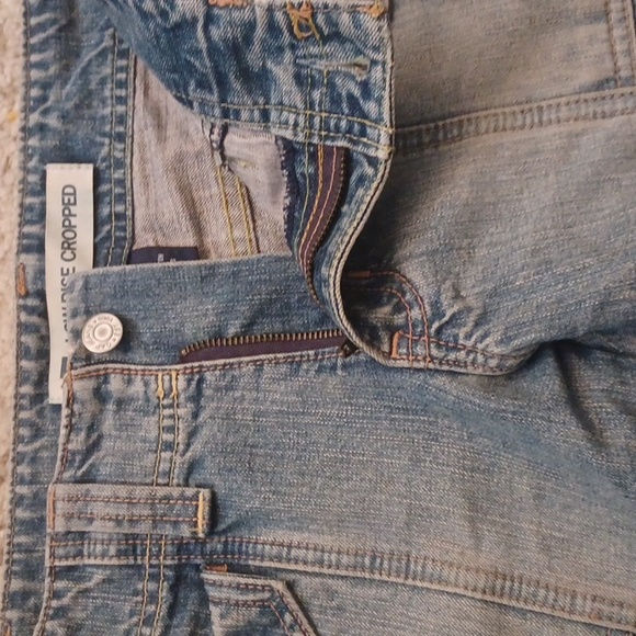 Gap Jeans Low Rise Cropped Faded Capri Pants, 100% Cotton - Picture 5 of 8